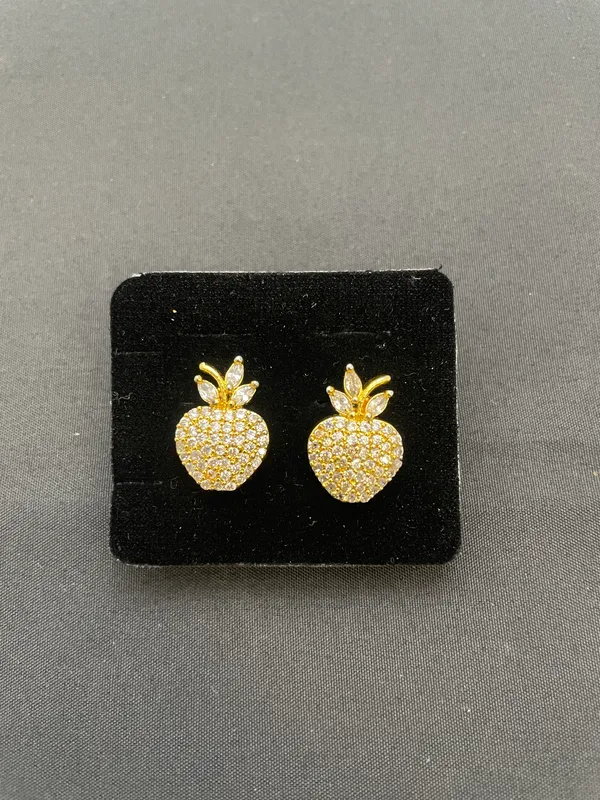 Gold_Brass_Earrings_For_Women