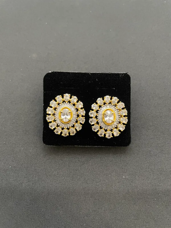 Gold_Brass_Earrings_For_Women