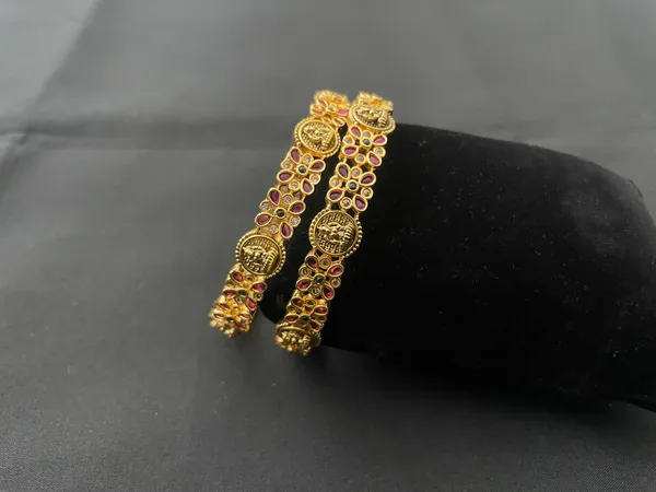 Gold_Brass_Bangles_For_Women