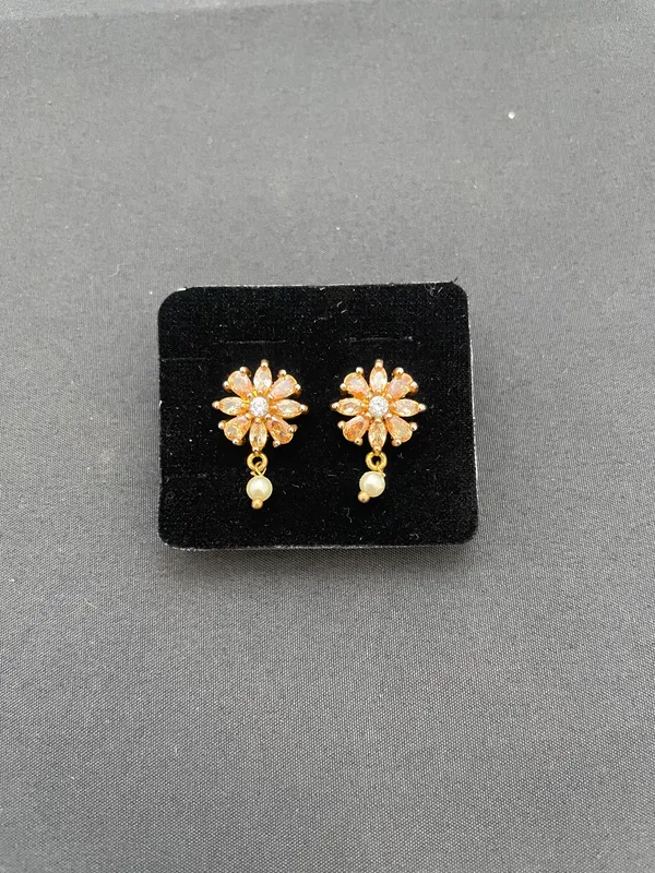 Gold_Brass_Earrings_For_Women