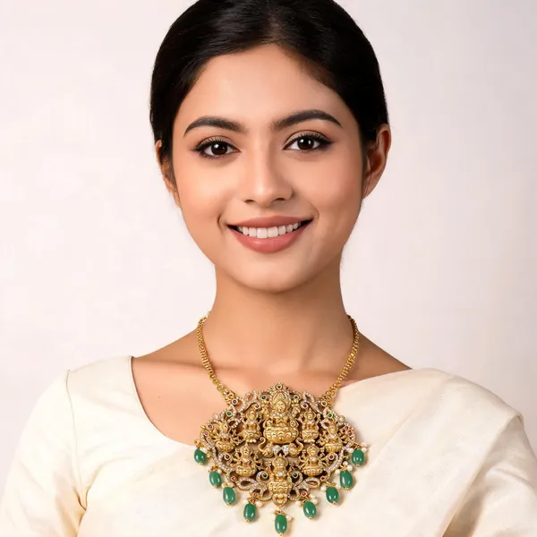 Gold_Brass_Pendant_For_Women
