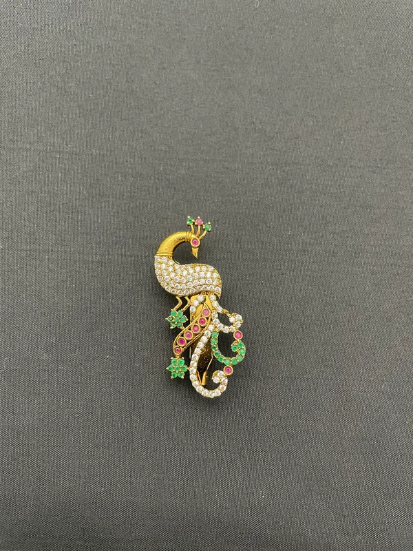 Gold_Brass_Brooch_For_Women