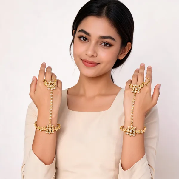 Gold_Brass_Hand_Harness_For_Women