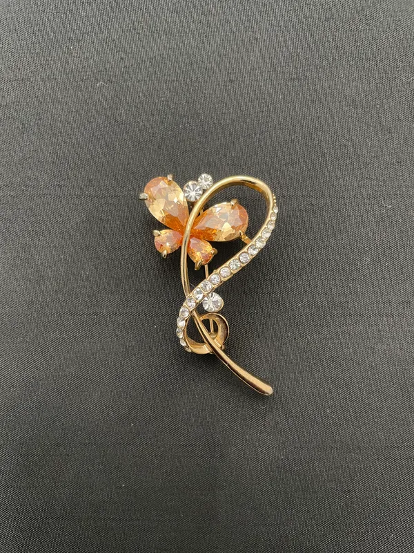 Gold_Brass_Brooch_For_Women