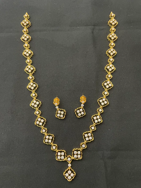 Gold_Brass_Jewellery_Set_For_Women