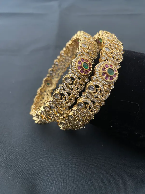 Gold_Brass_Bangles_For_Women