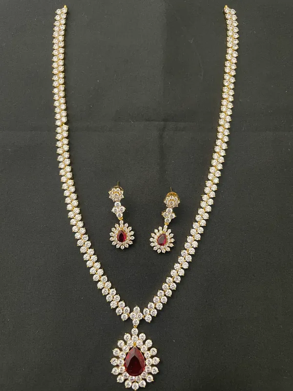 Gold_Brass_Jewellery_Set_For_Women