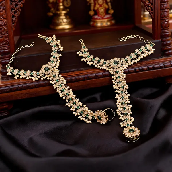 Gold_Brass_Hand_Harness_For_Women