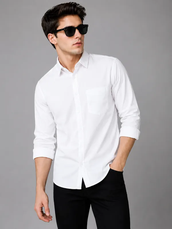 Men's_Premium_White_Solid_Cotton_Casual_Shirt