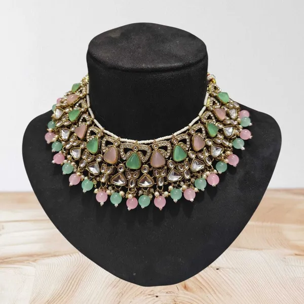White_Gold-Plated_Kundan_Pearl_Bridal_Dulhan_Jewellery_Set_For_Women