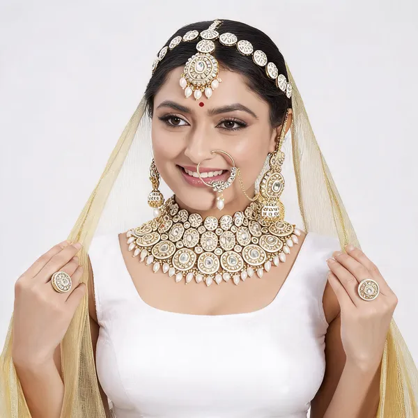 White_Gold-Plated_Kundan_Pearl_Bridal_Jewellery_Set_For_Women