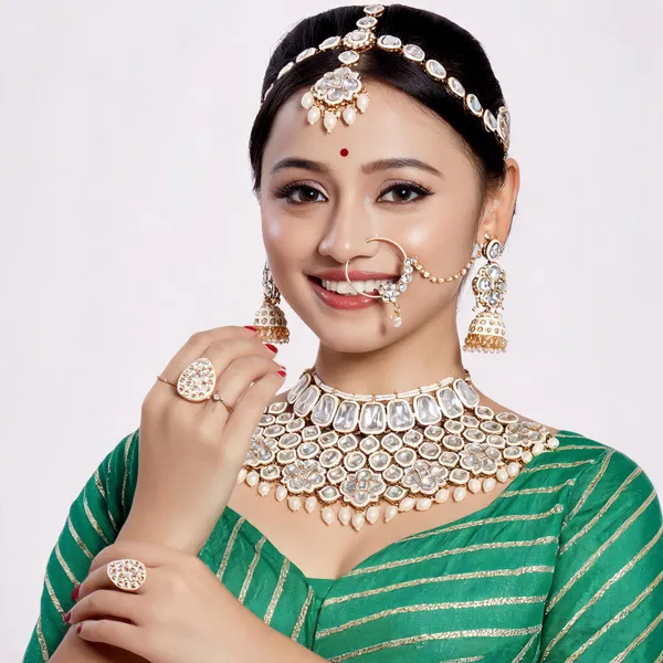 White_Gold-Plated_Kundan_Pearl_Bridal_Jewellery_Set_For_Women
