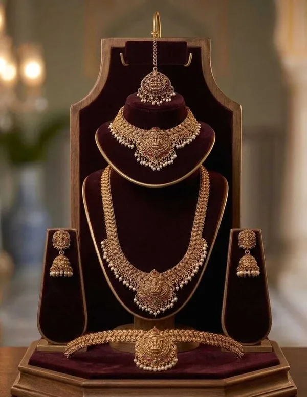Gold-Bridal_Dulhan_Jewellery_Set