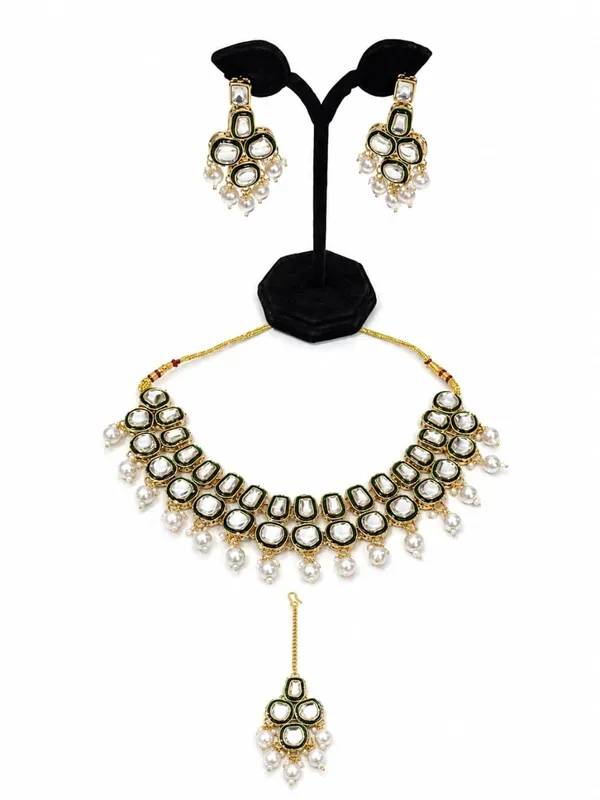 Gold_Tone_Kundan_Pearl_Necklace_And_Earrings_Set_for_Women