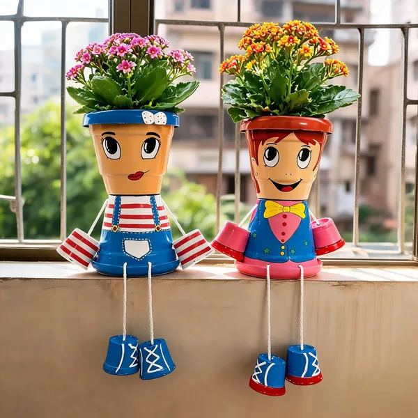 Plastic_Decorative_Character_Design_Planter_Pot_Set_Of_2