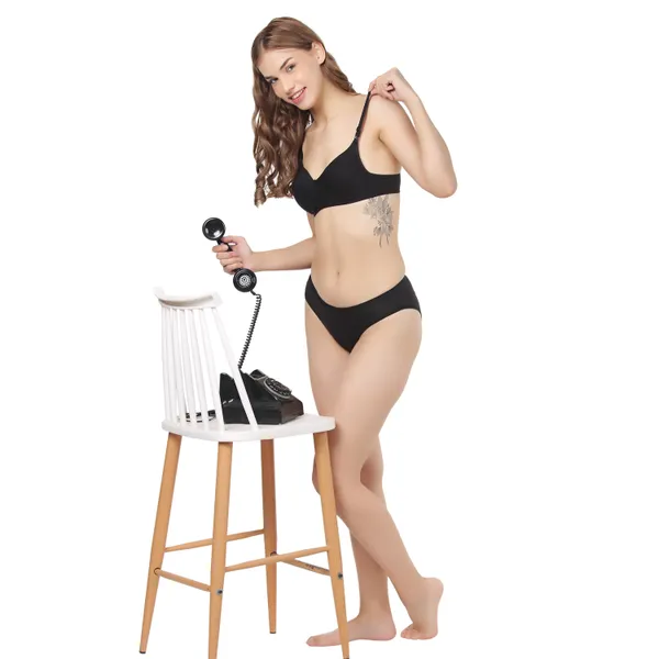Black_Premium_Cotton_Everyday_Bra_For_Women