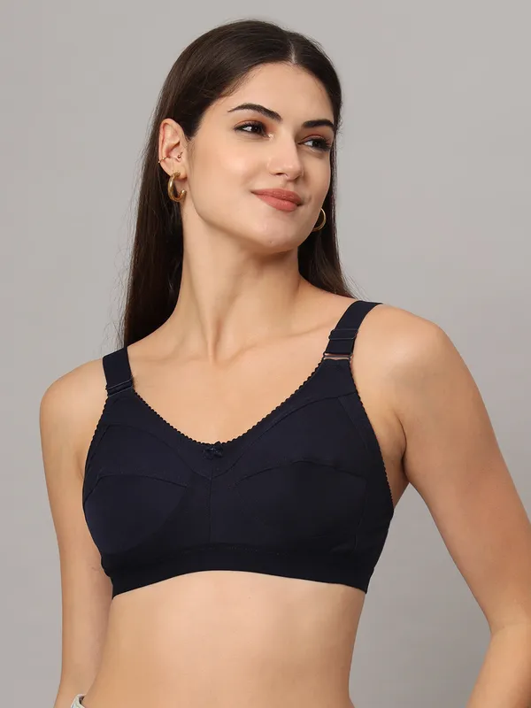 Black_Premium_Cotton_V_Neck_Comfort_Fit_Bra_For_Women