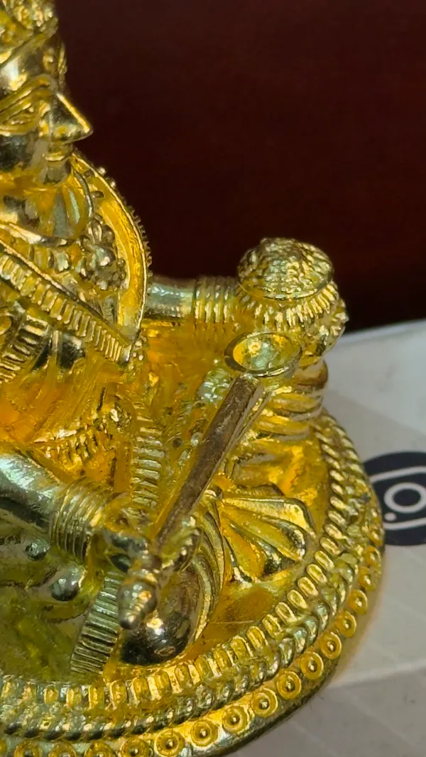 Goddess_Annapurna_Brass_Idol,_Gold_Finish