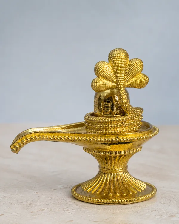 Brass_Shivling_and_Gold_Finish