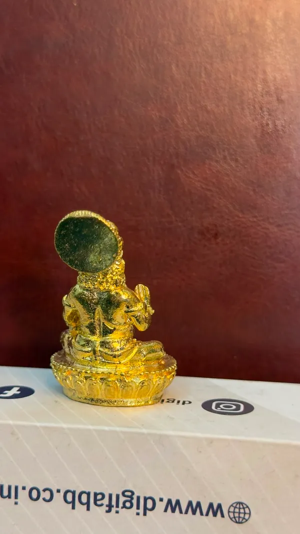 Lord_Kuber_Brass_Idol,_Gold_Finish