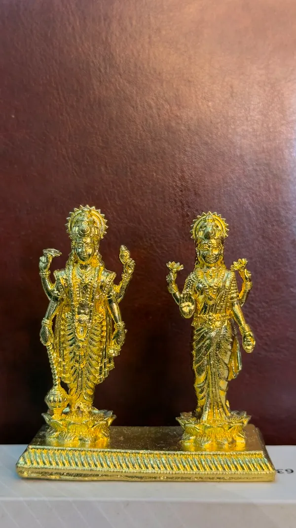 Lakshmi_Narayan_Brass_Idol_Set,_Gold_Finish