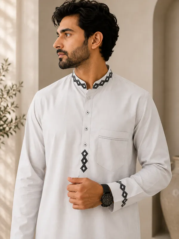 White_Giza_Cotton_Kurta_Payjama_For_Men