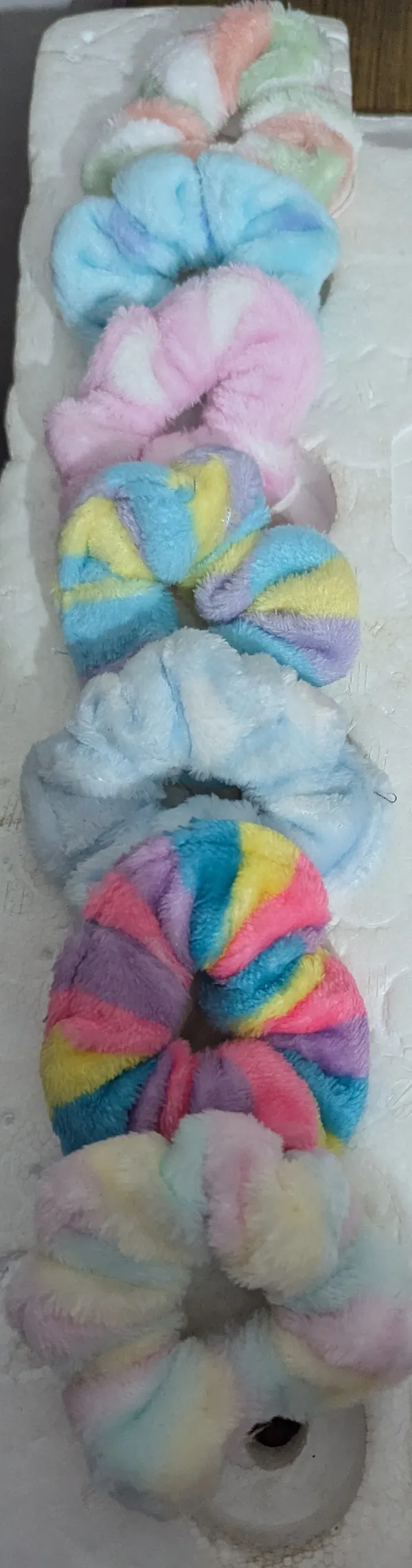 Multicolour_Velvet_Scrunchies_For_Women