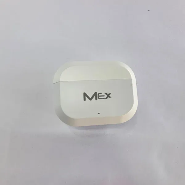 MEX_White_Earbuds_With_Charging_Case