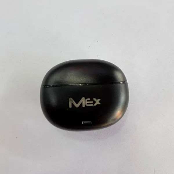 Mex_Black_Wireless_Earbuds
