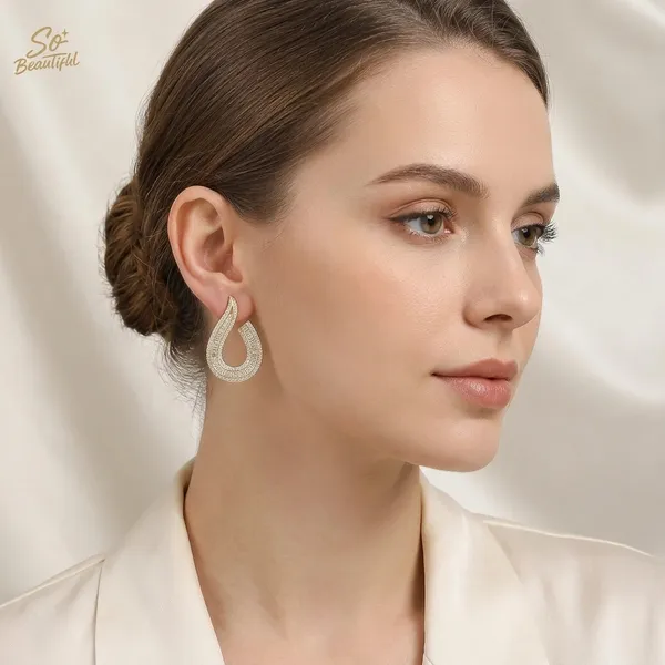Silver_Brass_And_Gold_Plated_Drop_Earrings_For_Women