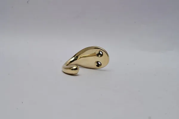 Lacquered_Brass_Single_Leg_Hook_–_42gm_–_Classic_Door_&_Window_Latch_–_Corrosion-Resistant_Brass_Hardware