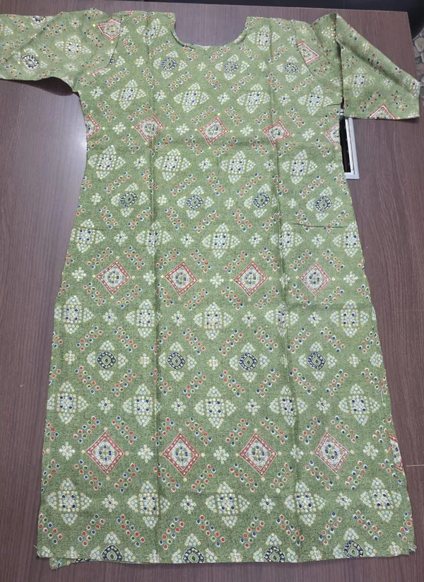 Green_Printed_Straight_Kurta_Pant_Set_for_Women_&_Girls