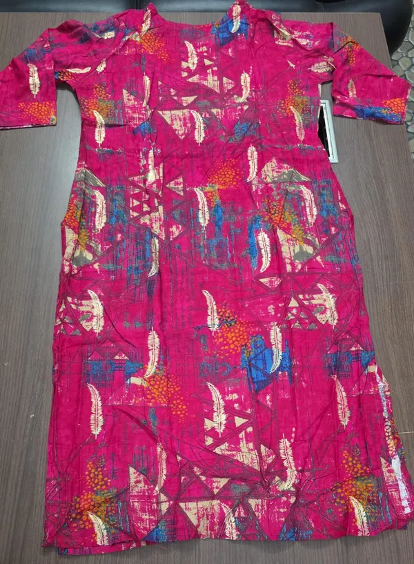 Magenta_Printed_Kurti_for_Women_&_Girls