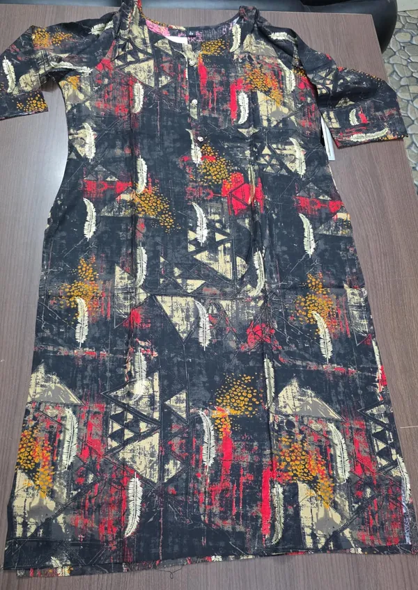 Black_Printed_Kurti_for_Women_&_Girls