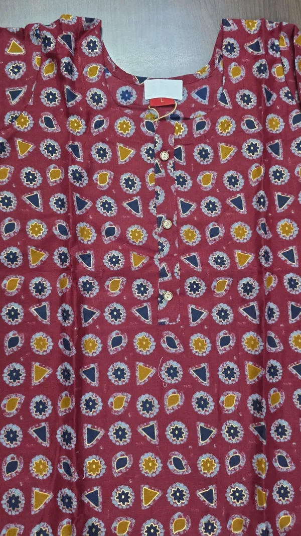 Maroon_Printed_Straight_Kurta_Pant_set_for_Women_&_Girls
