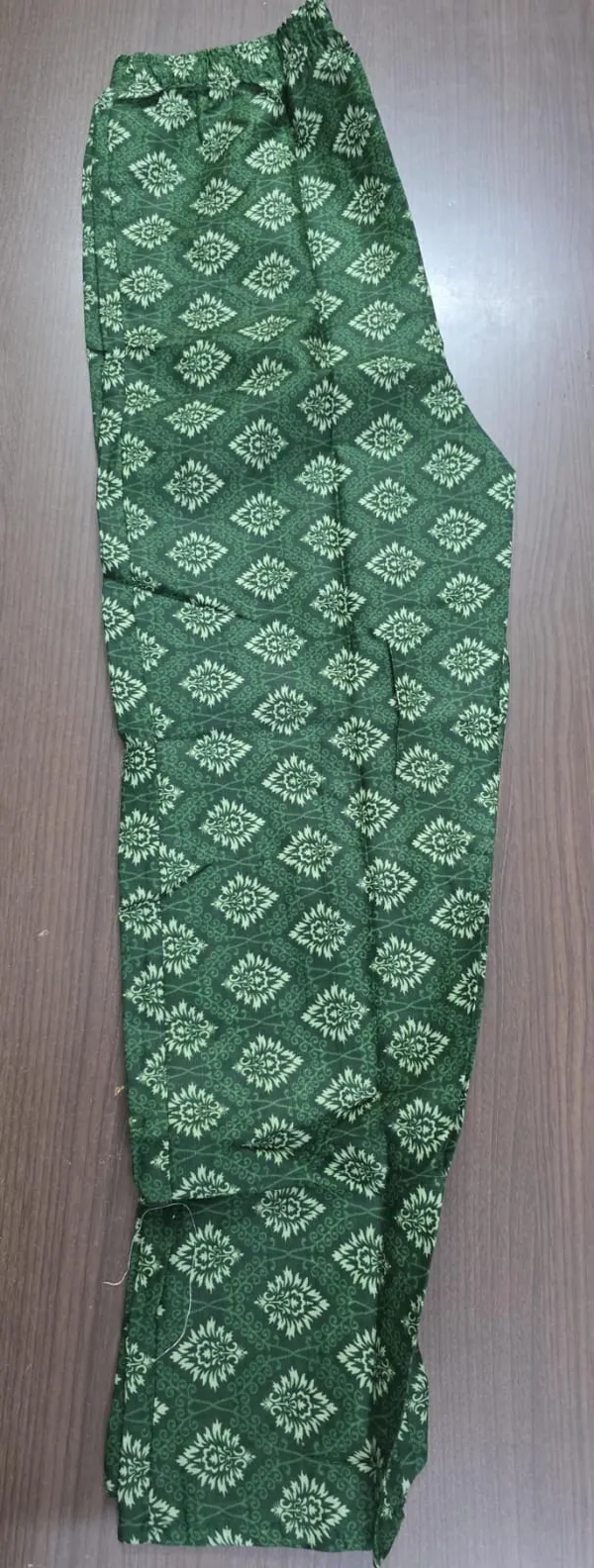 Light_Green_Printed_Straight_Kurta_Pant_set_for_Women_&_Girls