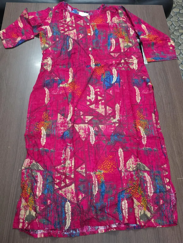 Magenta_Printed_Kurti_for_Women_&_Girls