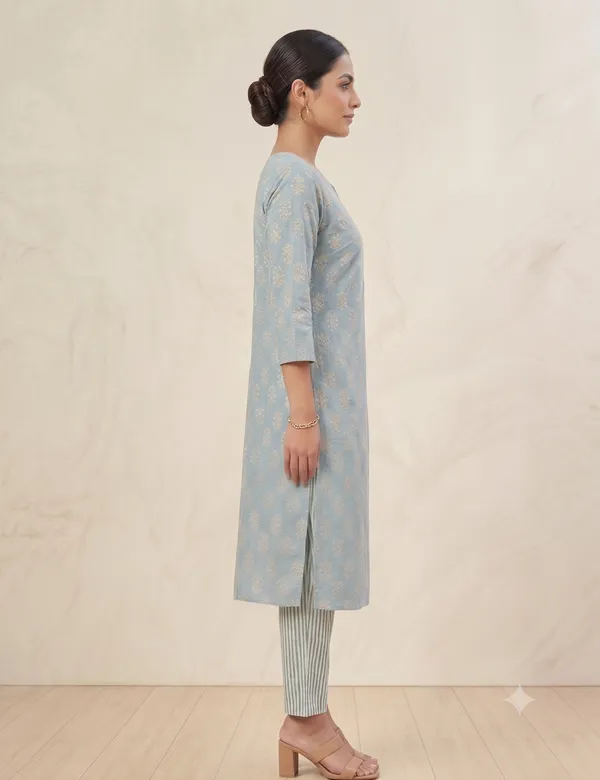 Blue_Floral_Print_Straight_Kurta_Pant_Set_For_Women