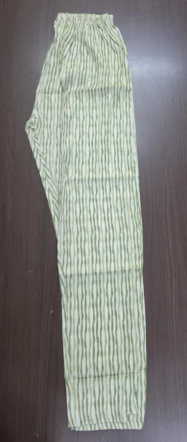 Green_Floral_Straight_Kurta_Pant_set_for_Women_&_Girls