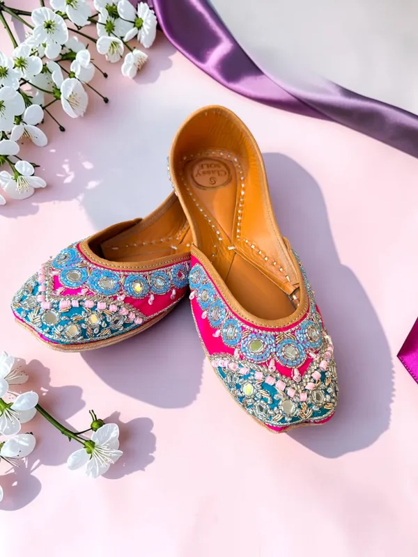 Magenta_&_Firozi_Leather_Jutti_For_Women