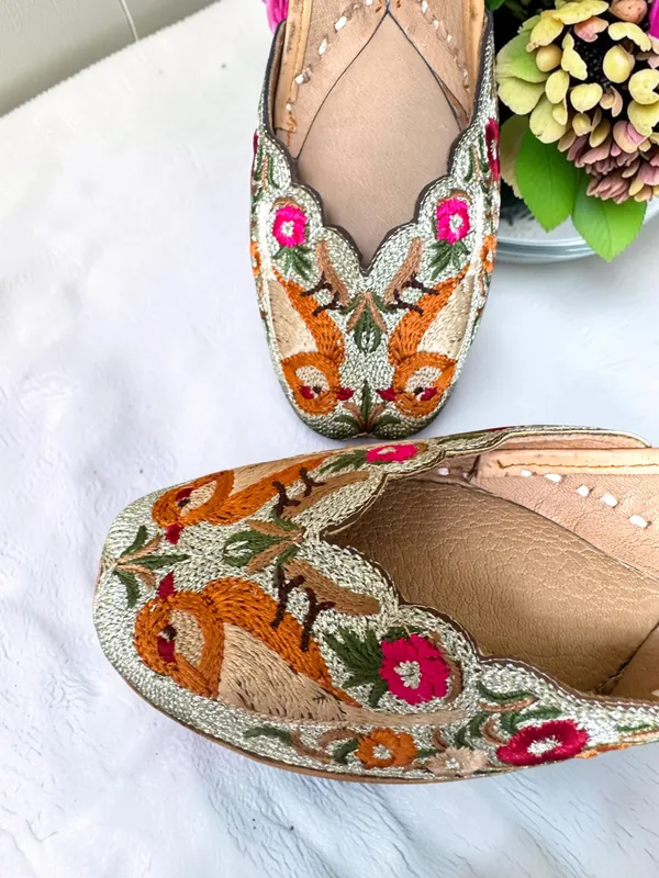 Begum_Jutti_Multi_shade_Leather_with_Zari_Women