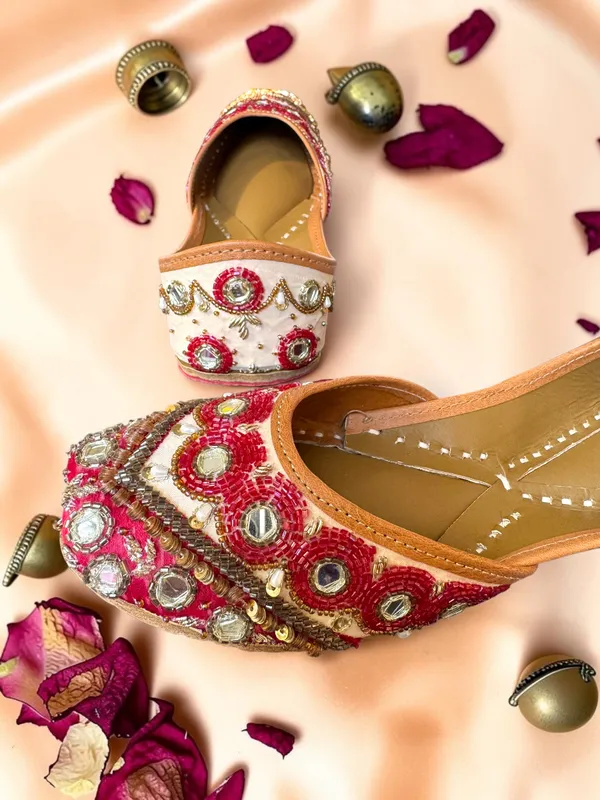 Patola_Jutti_Beige_and_Maroon_Leather_Women