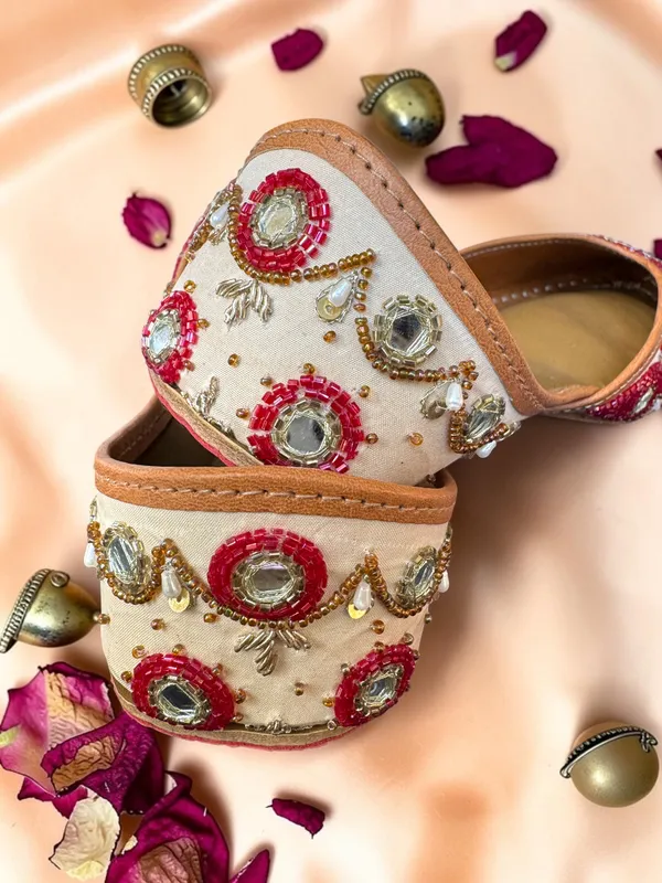 Patola_Jutti_Beige_and_Maroon_Leather_Women