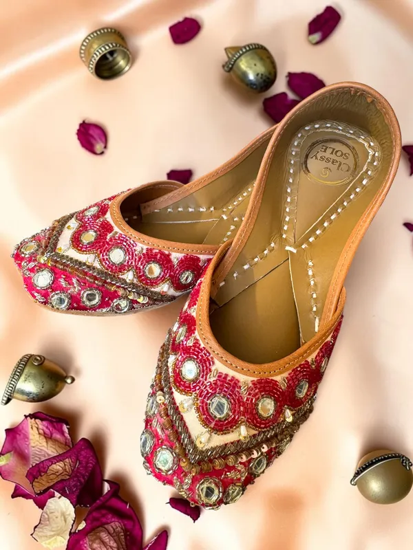 Patola_Jutti_Beige_and_Maroon_Leather_Women