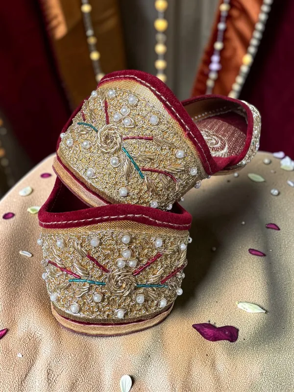 Veyaa