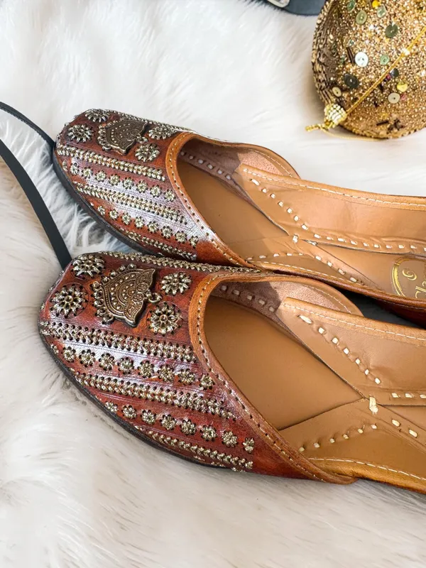 Zuri_Jutti_Brown_Leather_Women
