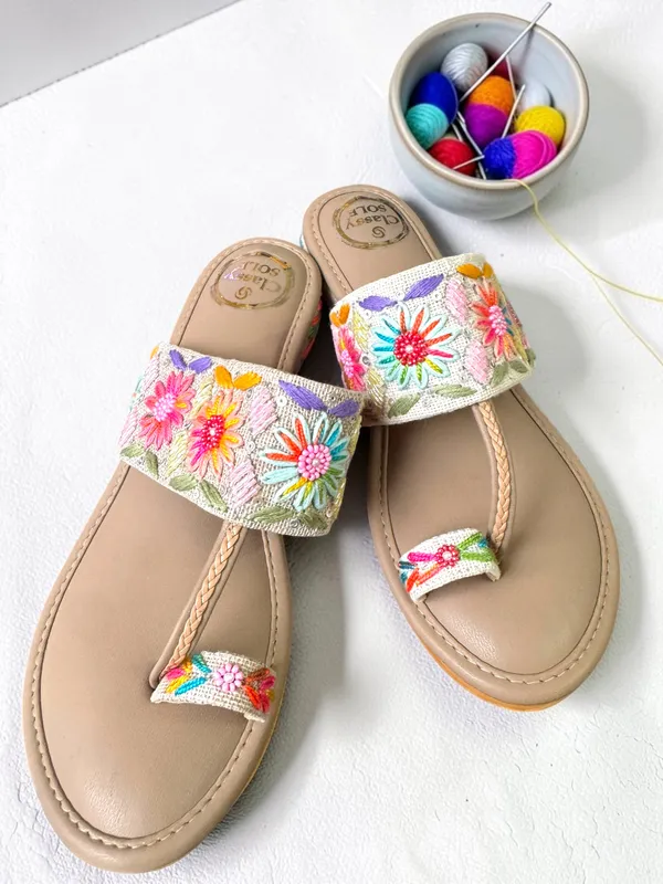 Kashish_Kohlapuri_Multi_shade_Leather_&_Jute_Women