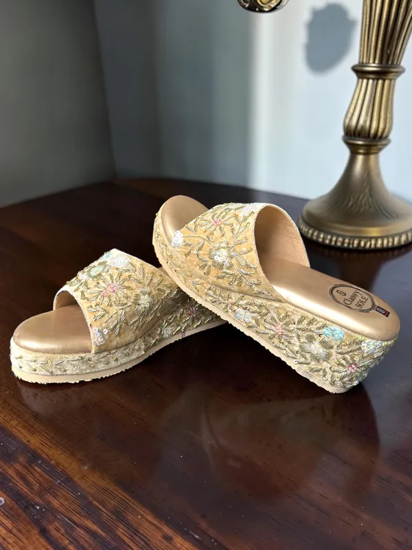 Alora_Wedges_Light_Beige_Leather_Women