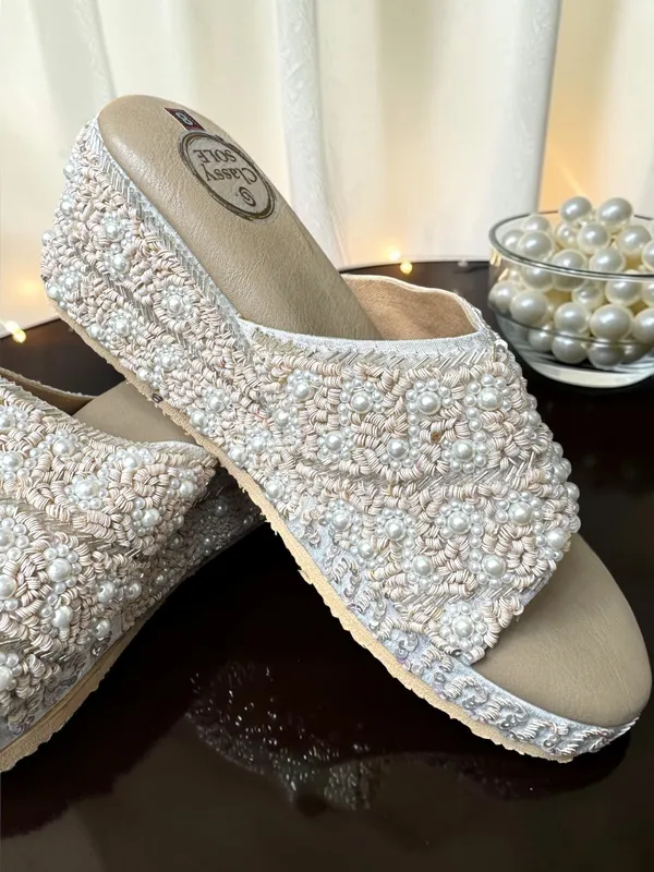 Zohra_Wedges_White_Leather_Women