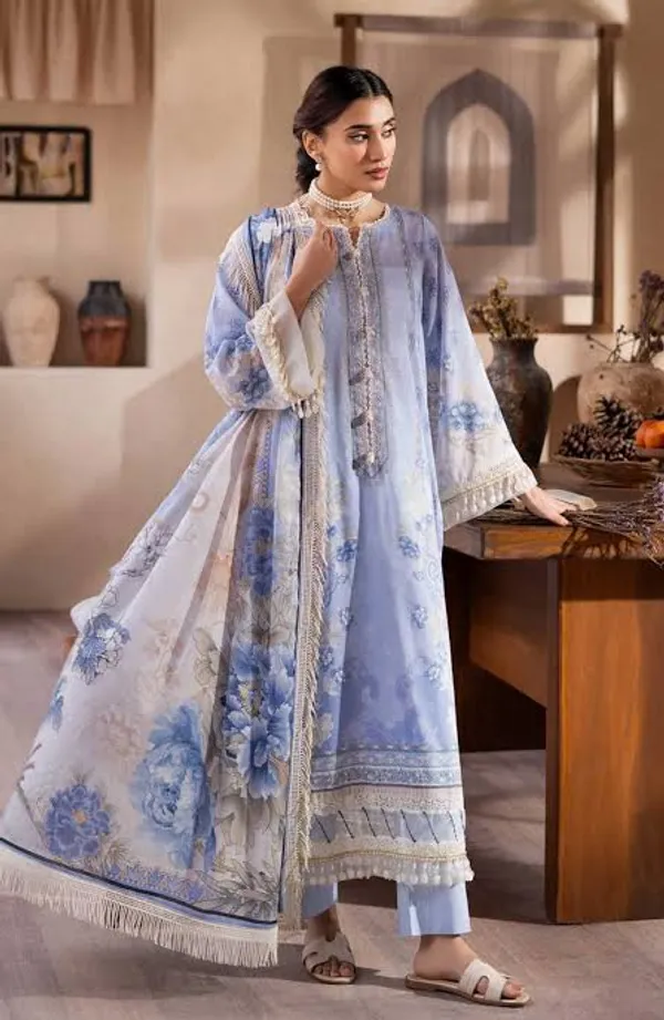 Blue_Floral_Printed_Kurta_Set_for_Women